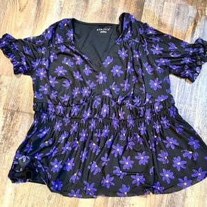 Ava & Viv Purple Daisy Black Shirt Ruched Waist V-Neck Top Dressy Blouse Plus